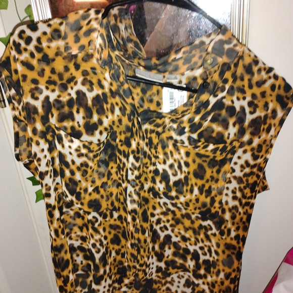 Bisou Bisou Tops - Bisou Bisou Animal Print Blouse - Brown and Black